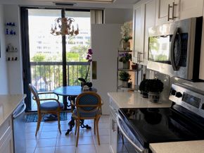 2778 S Ocean Boulevard 306s, Palm Beach FL 33480