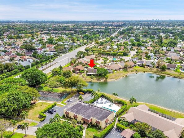 8618 Jared Way, Boca Raton FL 33433