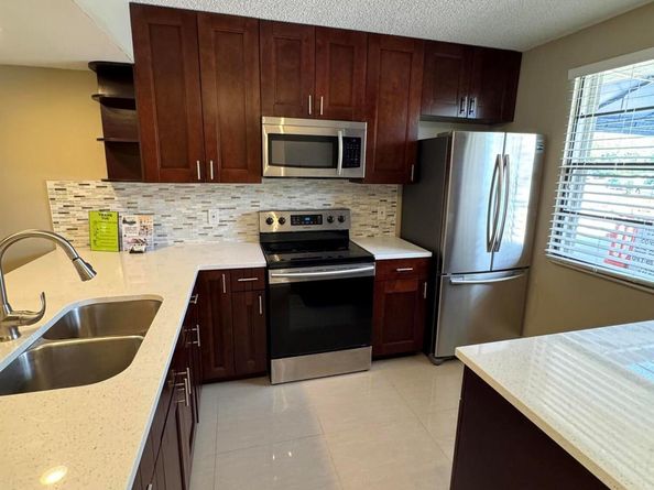 3521 Village Boulevard 103, West Palm Beach FL 33409