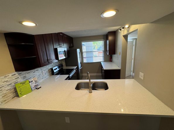 3521 Village Boulevard 103, West Palm Beach FL 33409