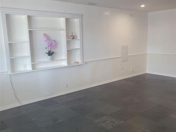 815 Middle River Dr 108, Fort Lauderdale FL 33304