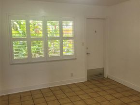 815 Middle River Dr 108, Fort Lauderdale FL 33304