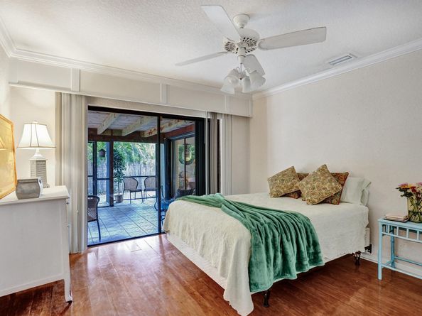 894 Camino Gardens Lane, Boca Raton FL 33432