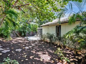 894 Camino Gardens Lane, Boca Raton FL 33432