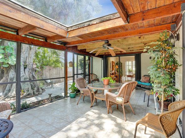 894 Camino Gardens Lane, Boca Raton FL 33432