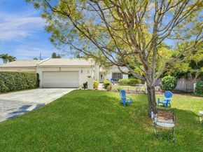 894 Camino Gardens Lane, Boca Raton FL 33432