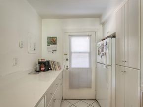 3401 N Country Club Dr 110, Aventura FL 33180