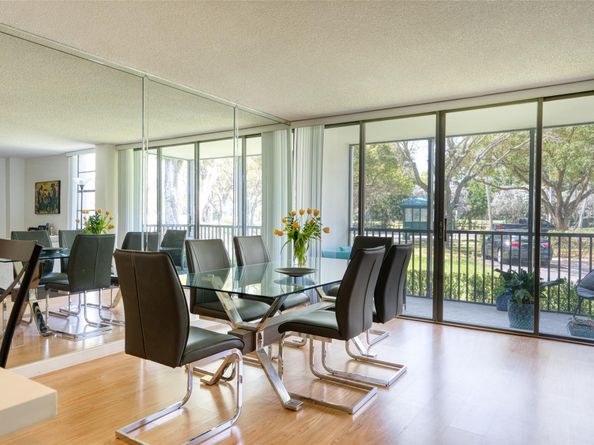 3401 N Country Club Dr 110, Aventura FL 33180