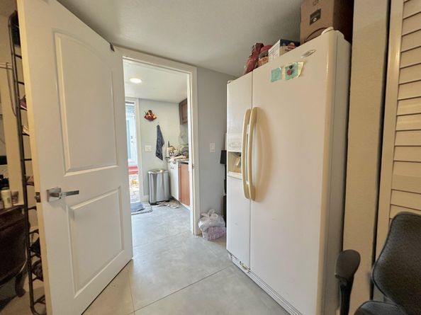946 Mcintosh Street, West Palm Beach FL 33405
