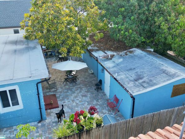 946 Mcintosh Street, West Palm Beach FL 33405