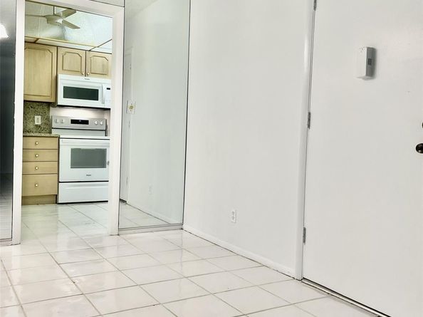 424 N Riverside Dr 102, Pompano Beach FL 33062