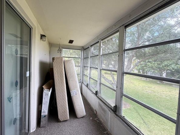 268 Windsor L, West Palm Beach FL 33417