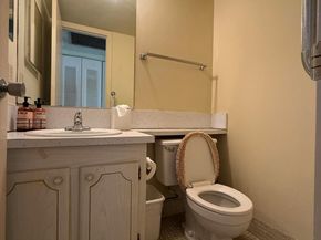 268 Windsor L, West Palm Beach FL 33417
