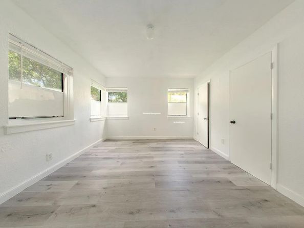 35 NE 59th Street, Miami FL 33137