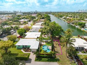 1924 NE 18th St, Fort Lauderdale FL 33305