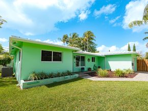 1924 NE 18th St, Fort Lauderdale FL 33305