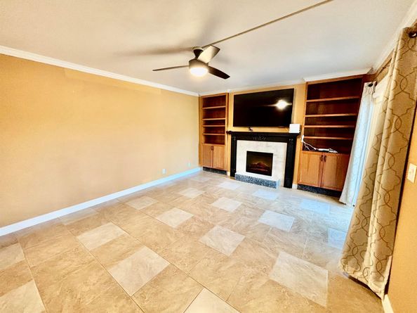 102 Woodland Road, Palm Springs FL 33461