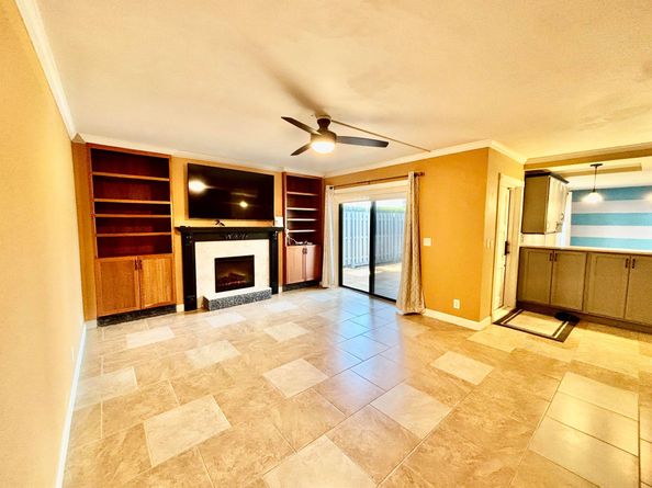 102 Woodland Road, Palm Springs FL 33461
