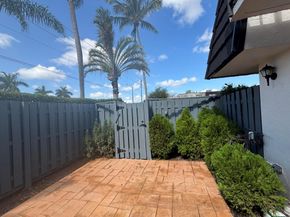 102 Woodland Road, Palm Springs FL 33461
