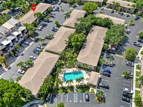 2920 NE 8th Ter 103, Oakland Park FL 33334