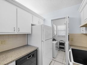 2920 NE 8th Ter 103, Oakland Park FL 33334