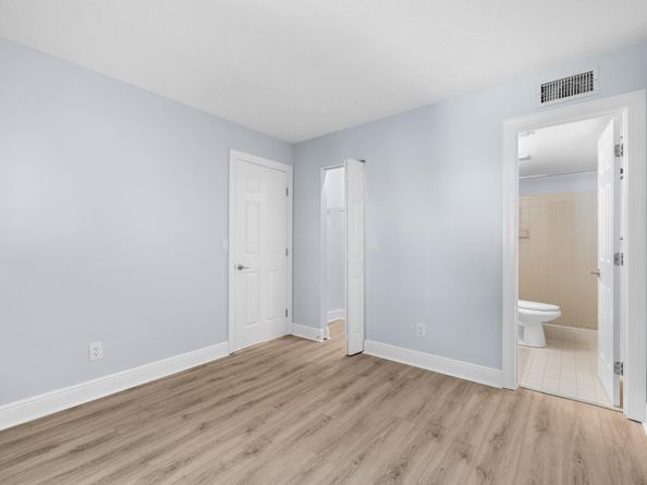 2920 NE 8th Ter 103, Oakland Park FL 33334