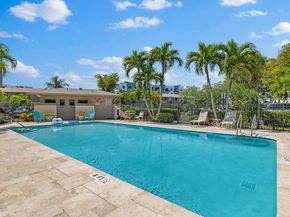 2920 NE 8th Ter 103, Oakland Park FL 33334