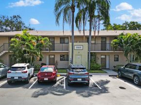 2920 NE 8th Ter 103, Oakland Park FL 33334