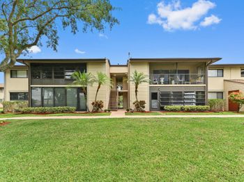 15492 Lakes Of Delray Boulevard