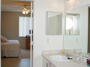 6968 SW 39th St 204F, Davie FL 33314