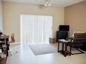 6968 SW 39th St 204F, Davie FL 33314