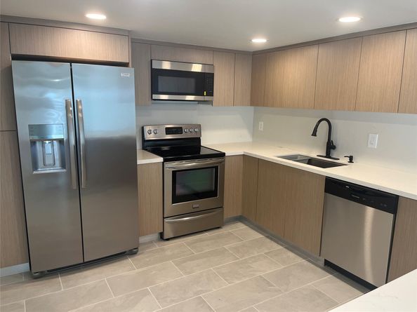 506 NW 98th Ave, Plantation FL 33324