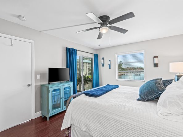 410 Wilma Circle 203, Riviera Beach FL 33404