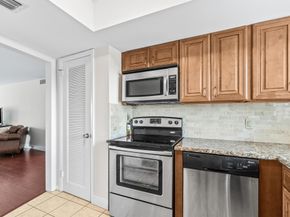 410 Wilma Circle 203, Riviera Beach FL 33404