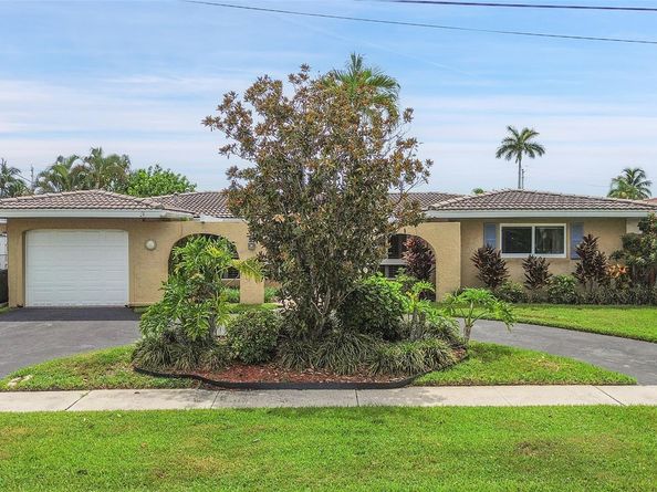 920 SE 4th Ave, Pompano Beach FL 33060