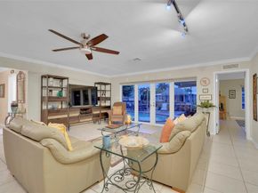 920 SE 4th Ave, Pompano Beach FL 33060