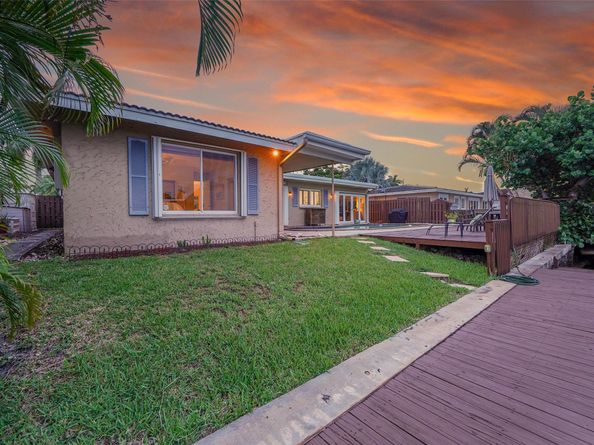 920 SE 4th Ave, Pompano Beach FL 33060