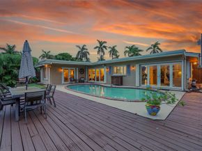 920 SE 4th Ave, Pompano Beach FL 33060
