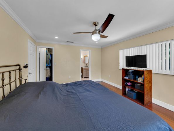 2558 NW 32nd Street, Boca Raton FL 33434