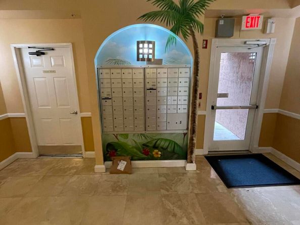 1000 Scotia 105 Drive 105, Hypoluxo FL 33462