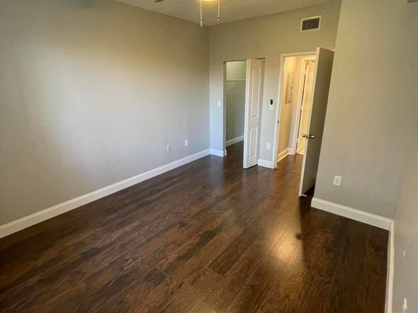 1000 Scotia 105 Drive 105, Hypoluxo FL 33462