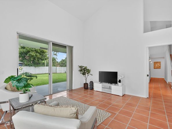 1080 Spyglass, Weston FL 33326