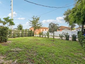 2206 Simms St, Hollywood FL 33020