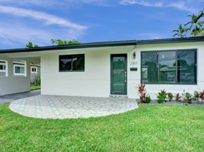 2301 Alcazar Dr, Miramar FL 33023