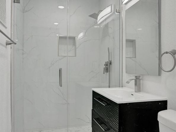 2301 Alcazar Dr, Miramar FL 33023