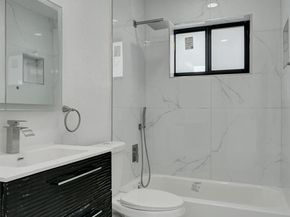 2301 Alcazar Dr, Miramar FL 33023