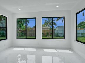 2301 Alcazar Dr, Miramar FL 33023