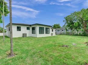2301 Alcazar Dr, Miramar FL 33023