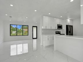 2301 Alcazar Dr, Miramar FL 33023