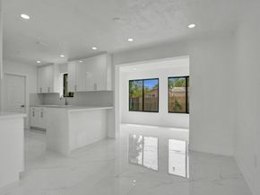 2301 Alcazar Dr, Miramar FL 33023